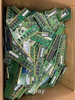 Lot of Memory RAM chips / sticks for PC and laptop, Aprox 650 Pcs different size