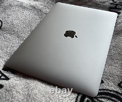 MacBook Air 2020 M1 8GB RAM memory 256 GB SSD laptop silver retina 13.3 A2337